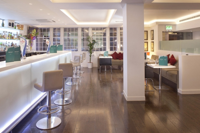 hospitality lighting project - seamless lighting, harrys bar, london